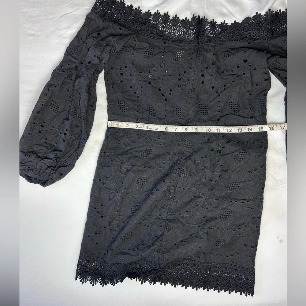 BLACK Thick lace boho off the shoulder, big sleeves mini dress - Picture 7 of 8